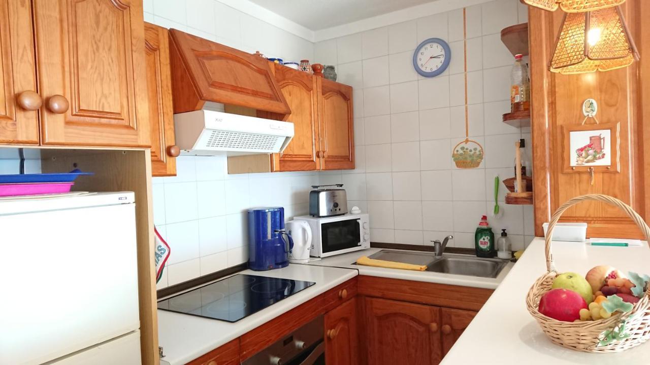 Mit Sonnenterrasse Und Panorama - Meerblick, 5 Min. Von Hafen + Appartement *